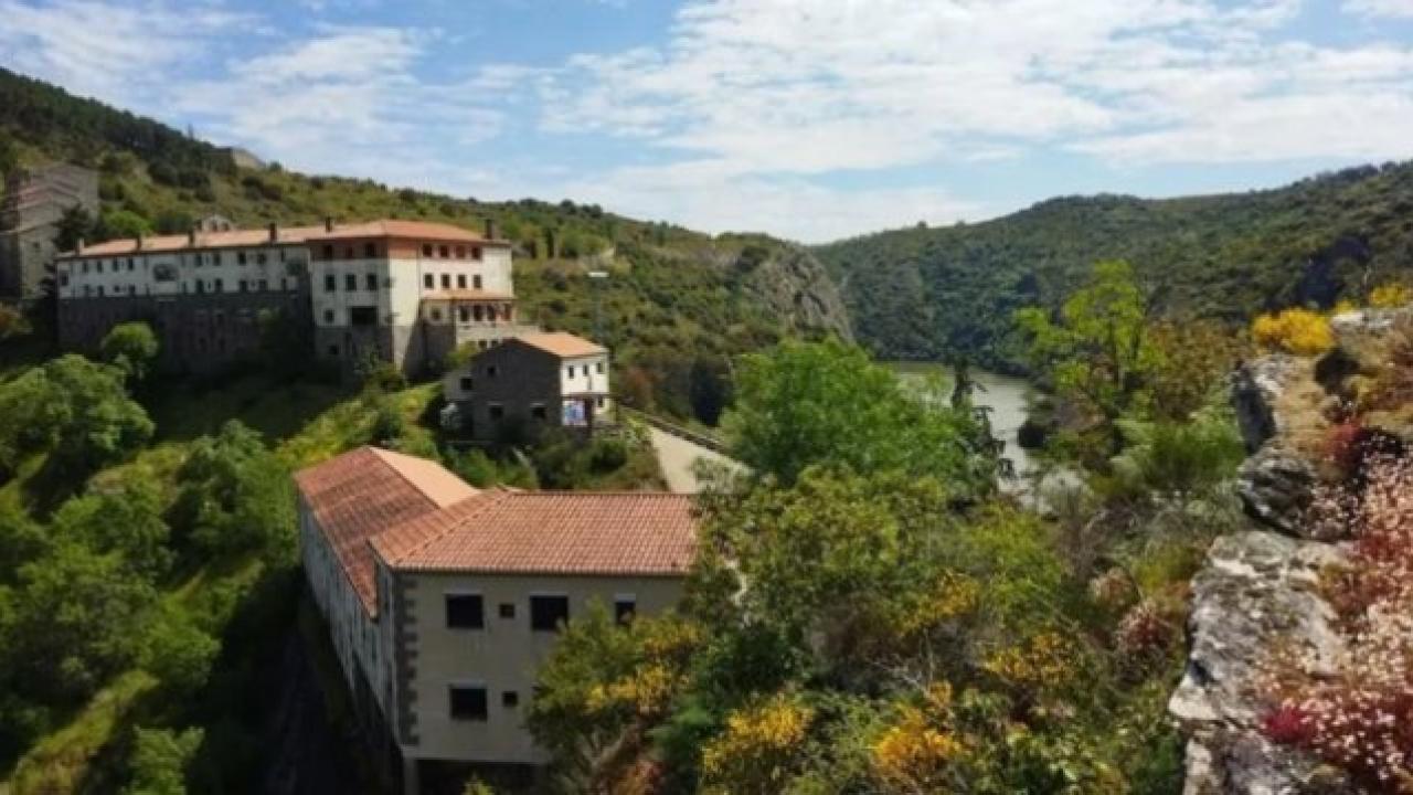 İstanbul'da daire parasına köy satın aldı: Köyde neler var neler!