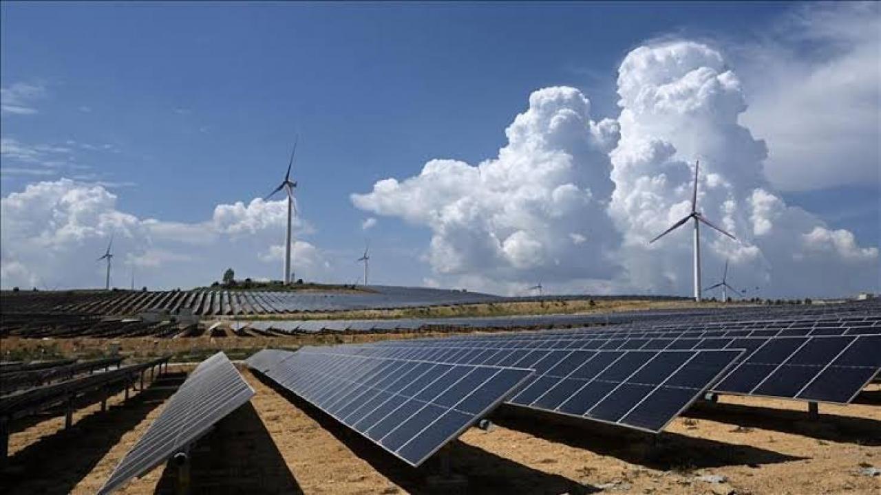Yenilenebilir enerjide rekor büyüme: Rüzgar ve güneş zirveye yerleşti