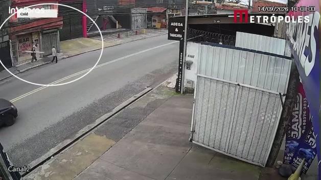 Brezilya'da kaldırımda yürürken üzerine balkon sundurma düşen adam hayatını kaybetti