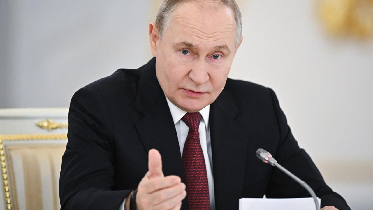 Putin'den vatandaşlarına çağrı: Seçime katılın