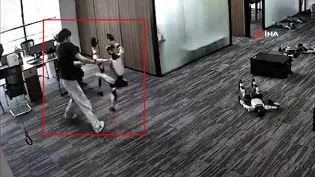 Çin’de insansı robot geliştiricisine saldırdı