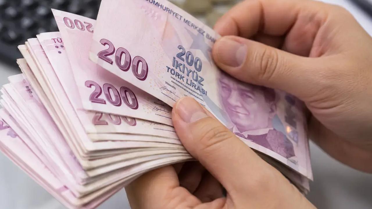 Çalışanları sevindiren haber: Çift maaş verilecek! Her ay hesaba yatacak