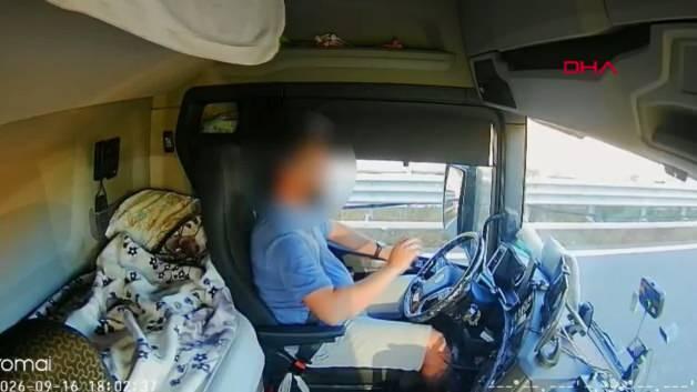 Film sahnelerini aratmayan anlar: Türk TIR'ı, İtalya'da maskeli ve silahlı 4 kişi tarafından gasbedildi