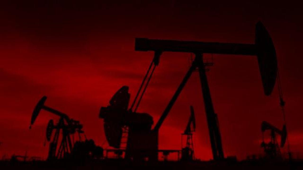Kritik eşik aşıldı: Petrol fiyatları 100 doların üstünde! Dev banka uyardı