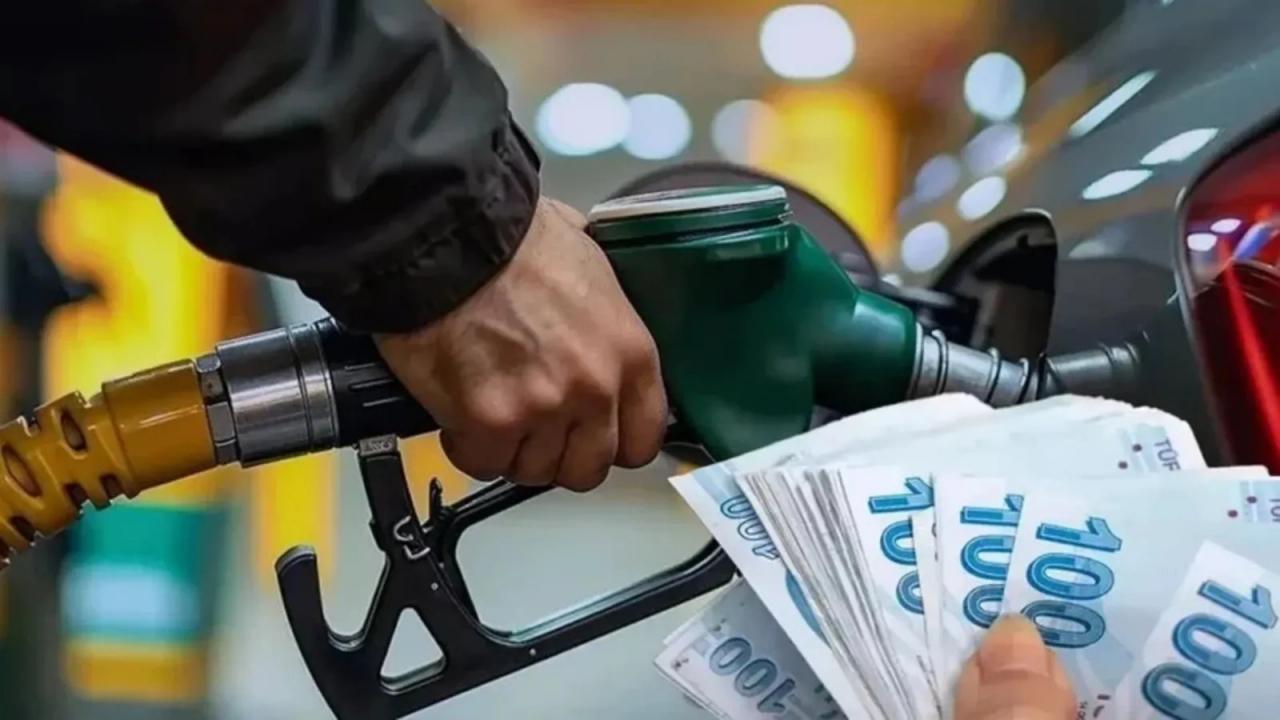 Akaryakıtta tabela değişiyor! İndirim geliyor