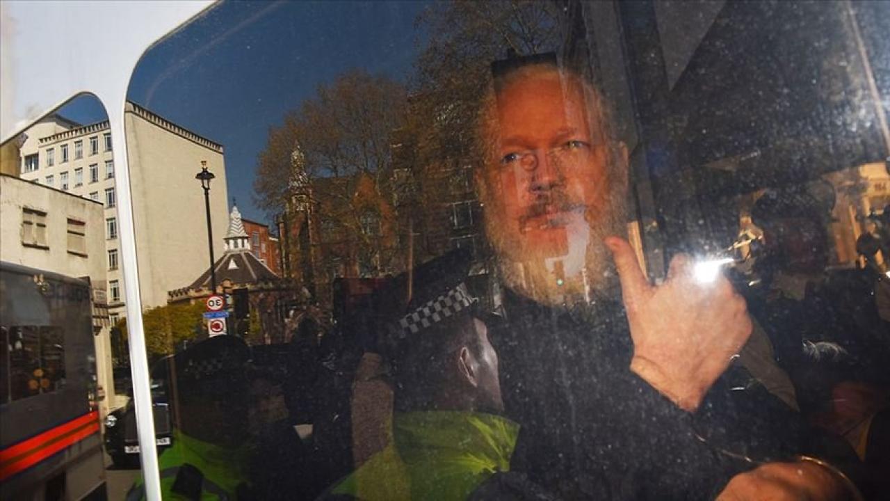 WikiLeaks'ın kurucusuydu: İki yıl sonra sessizliğini bozdu