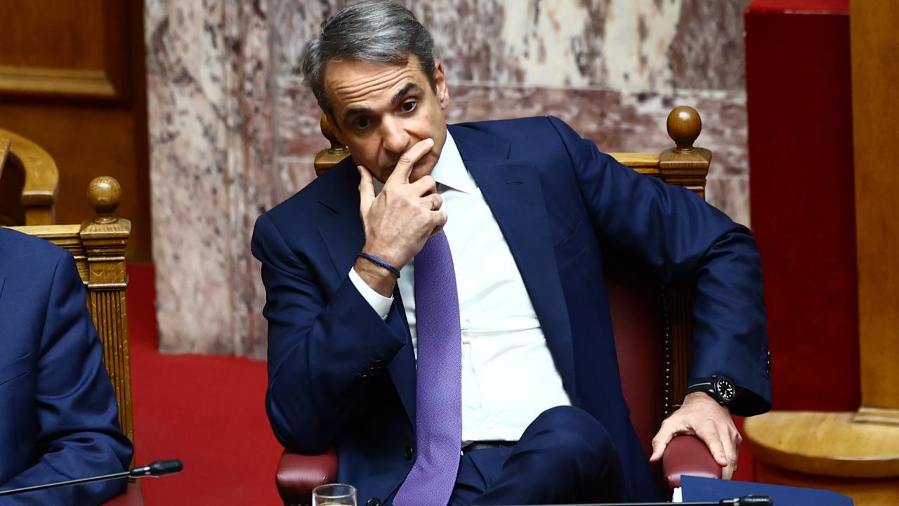 Miçotakis'ten provokatif Meis ziyareti: ‘Deniz dalgalanmaya başladı’