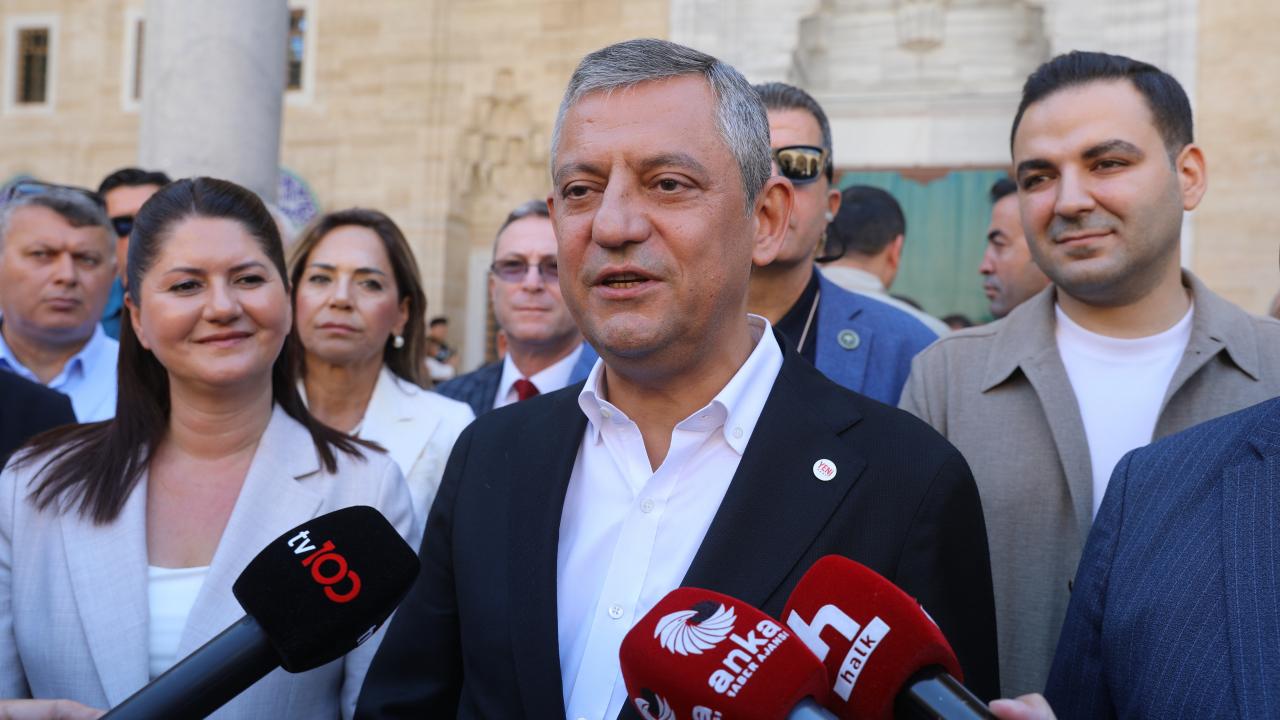 Yeni Parti'de kriz! Görüşmeyi bitiren talep! Özgür Özel inanamadı 'Beni aday yapın'