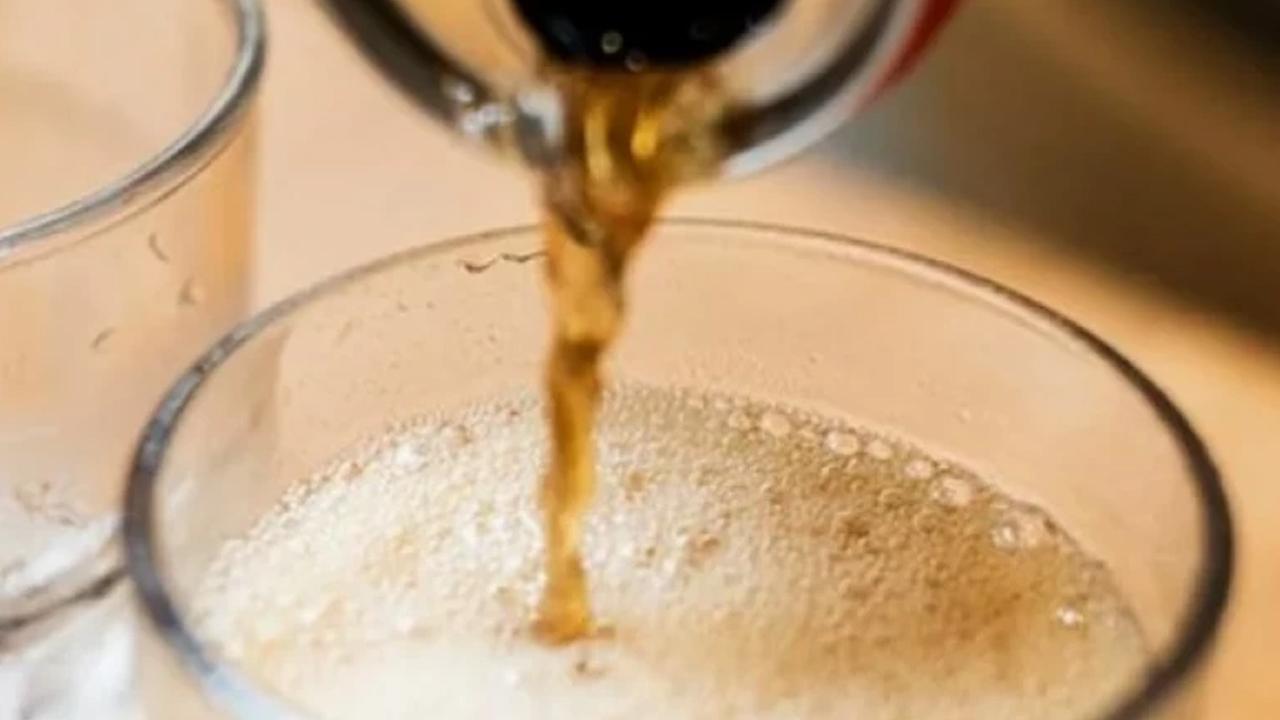 Tüketmeyi bir an önce bırakın: Mide kanseri riskini ciddi artırıyor!