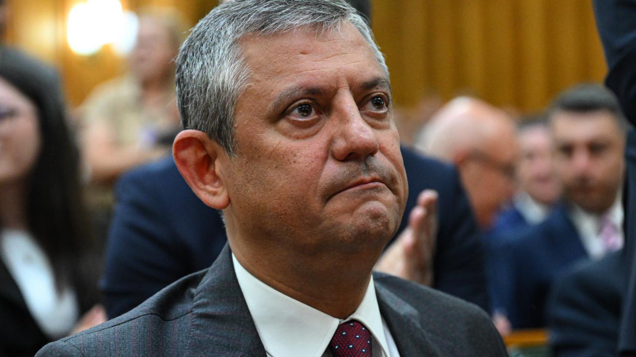 Can Ataklı'dan Özgür Özel'i sarsacak iddia: CHP'ye dönmek istiyorlar!