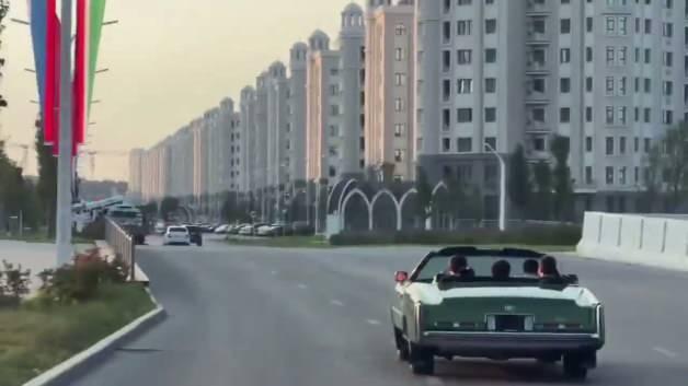 Çeçenistan lideri Kadirov yüzde 99.85’lik başarıyla sandıktan çıktı! Grozni sokaklarında Cadillac Eldorado turu