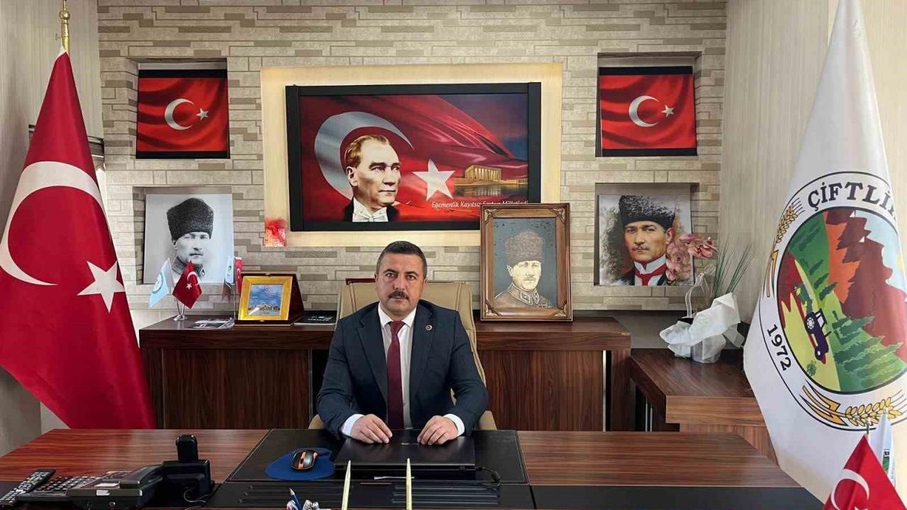 Niğde’de Çiftlik Belediye Başkanı Arif Çakıl CHP'den istifa etti