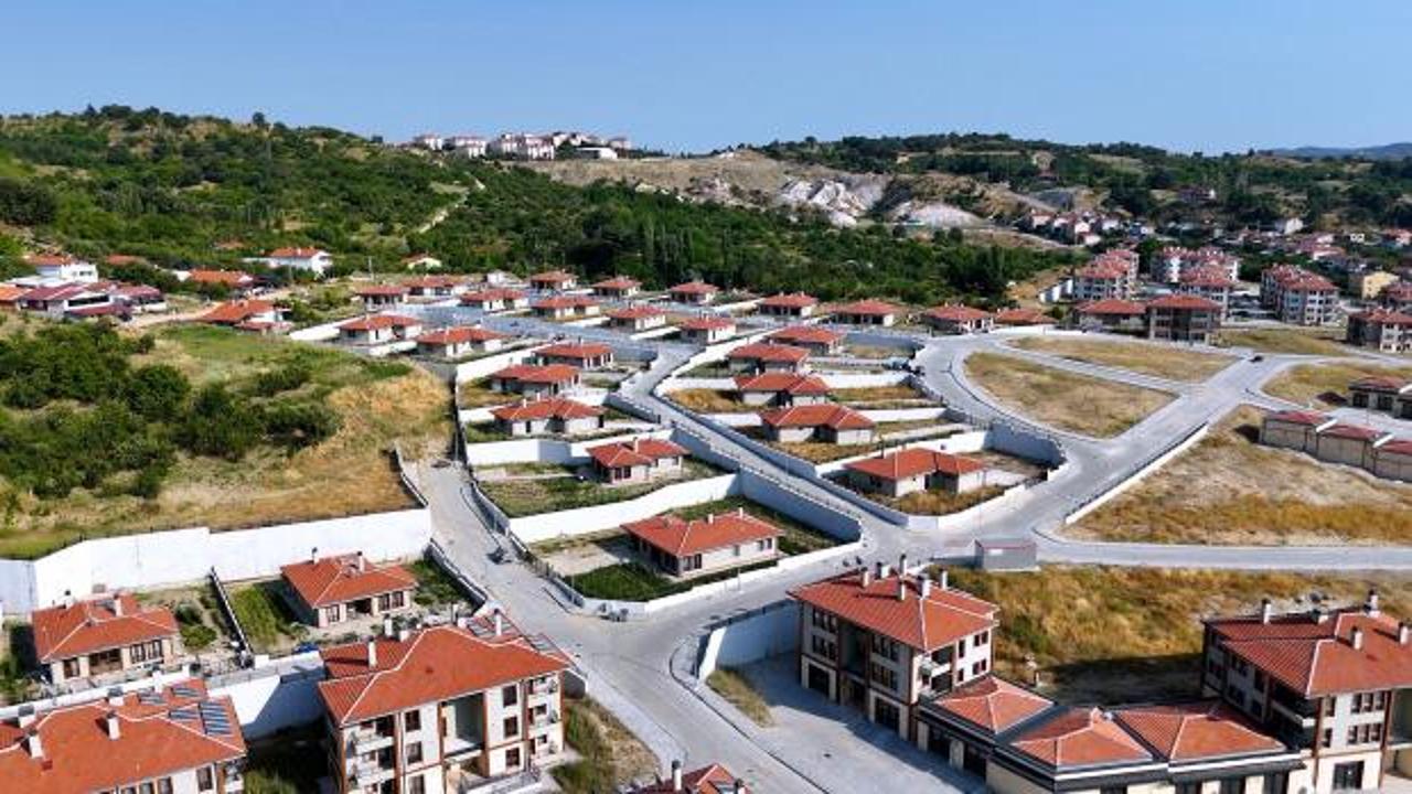 Kütahya'da kentsel dönüşüm sevinci: Bakan Kurum paylaştı: "Şuna bakmaya doyamazsın"