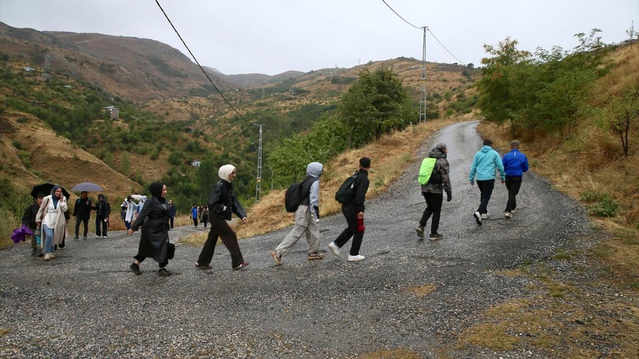 Muş'ta doğaseverler için 20 yürüyüş rotası dijital erişime açıldı