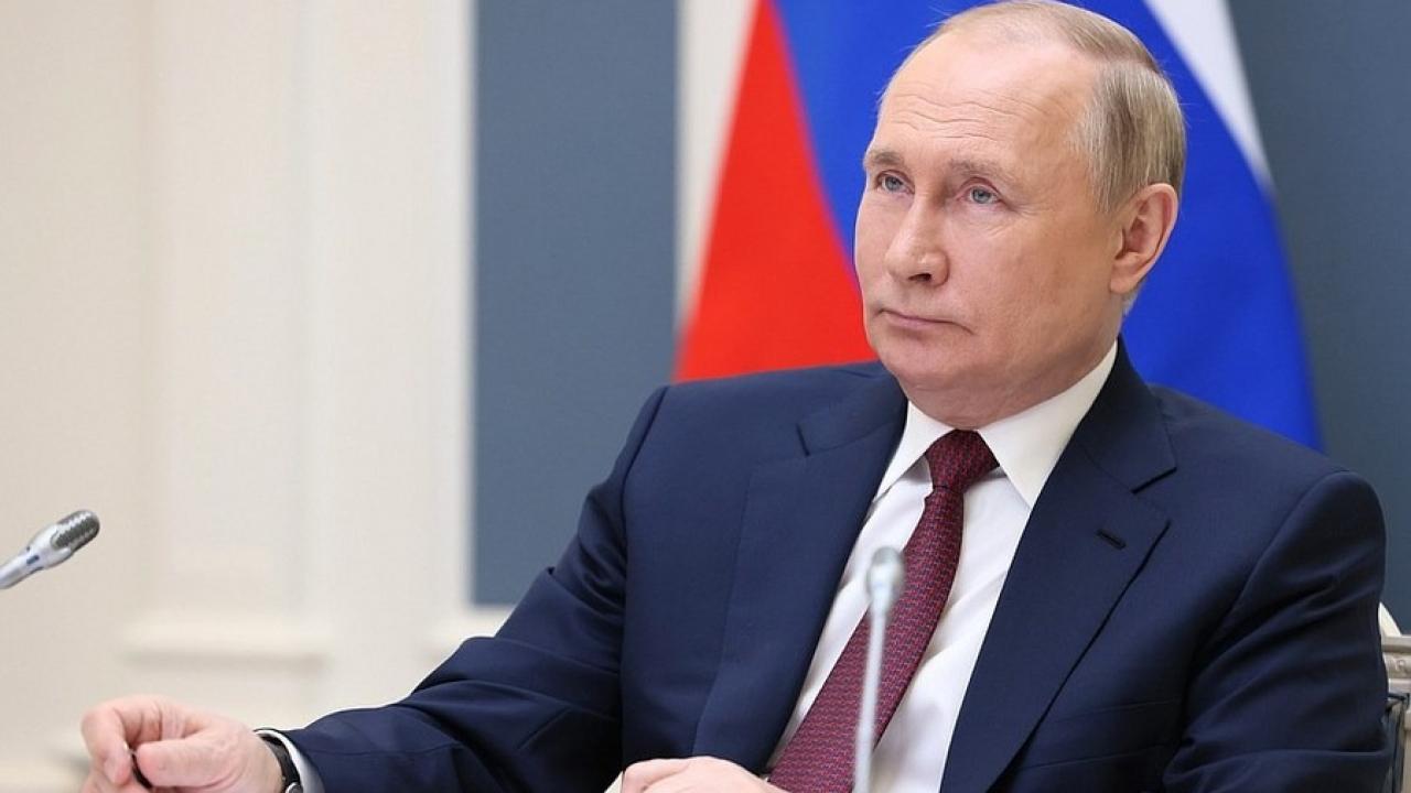 Putin: İran'a destek vermeye hazırım